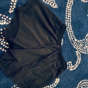 Pululemos running shorts